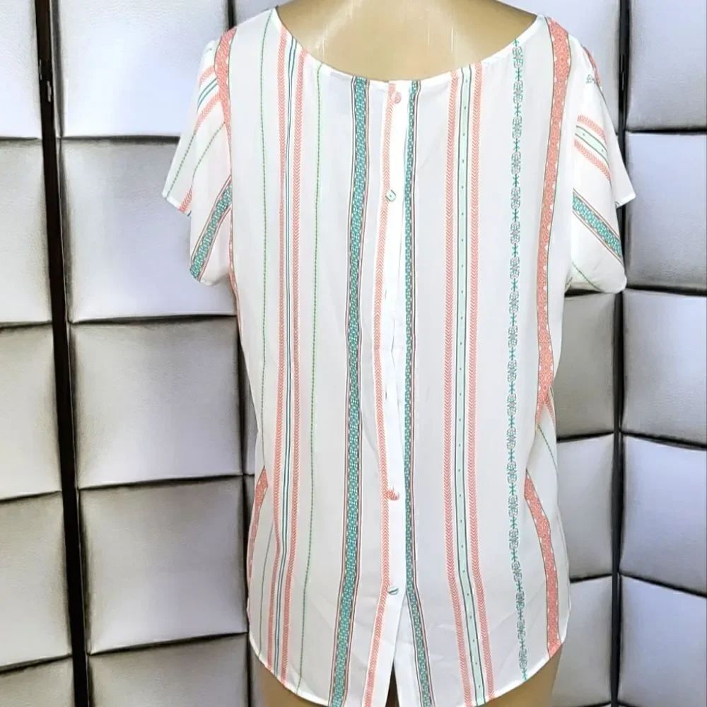 Torrid blouse   - Picture 7 of 8